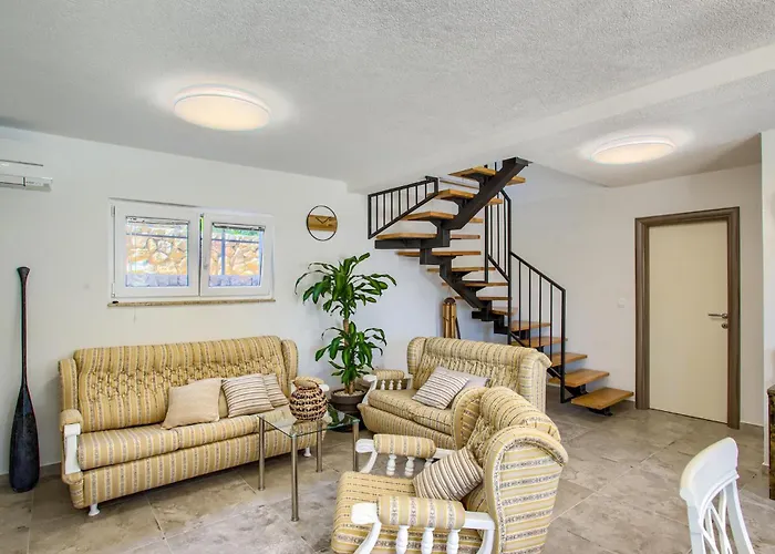 Punte Bianche بيت للعطل