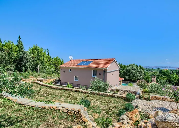 Punte Bianche بيت للعطل *